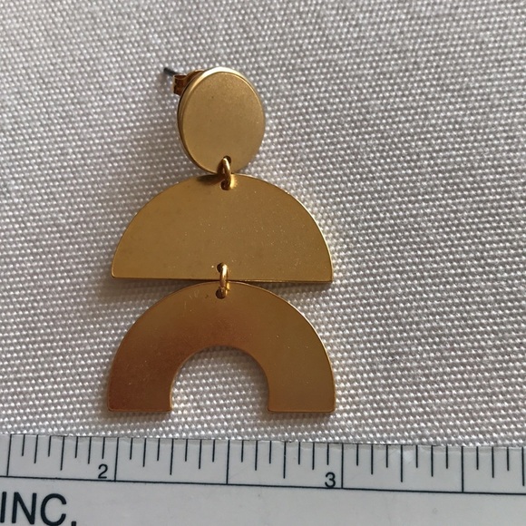 Goldtone Geometric Hinged Dangle Earrings NWOT - Picture 5 of 7